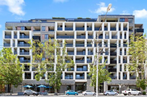 COMPLETE HOST Park View St Kilda